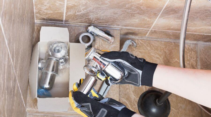 Professional residential roofers in Roach, MO